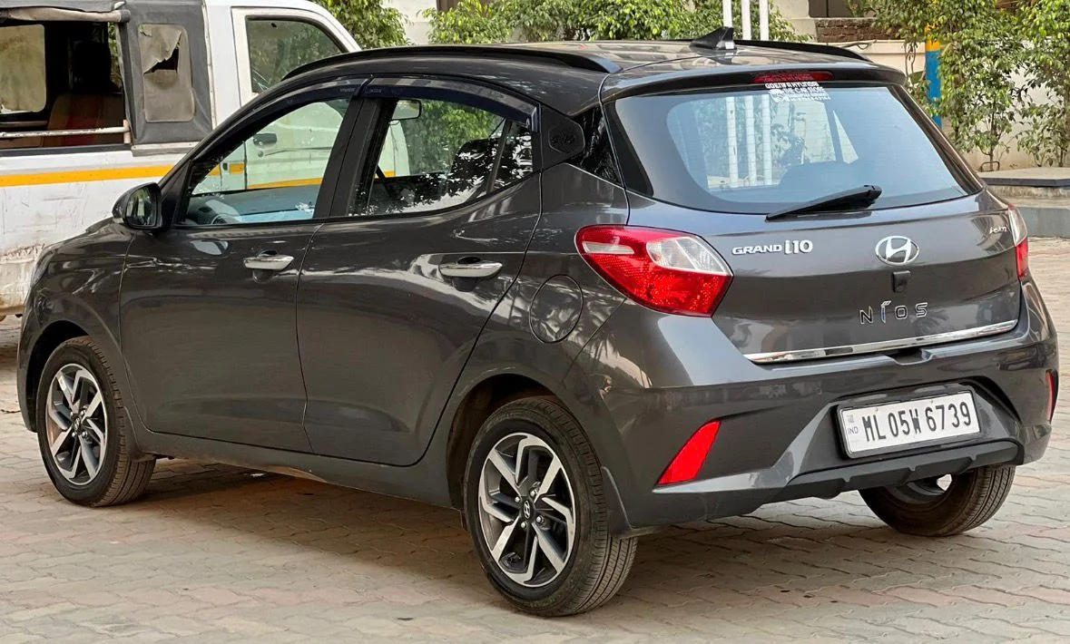 Hyundai Grand i10 NIOS - Thumbnail 3